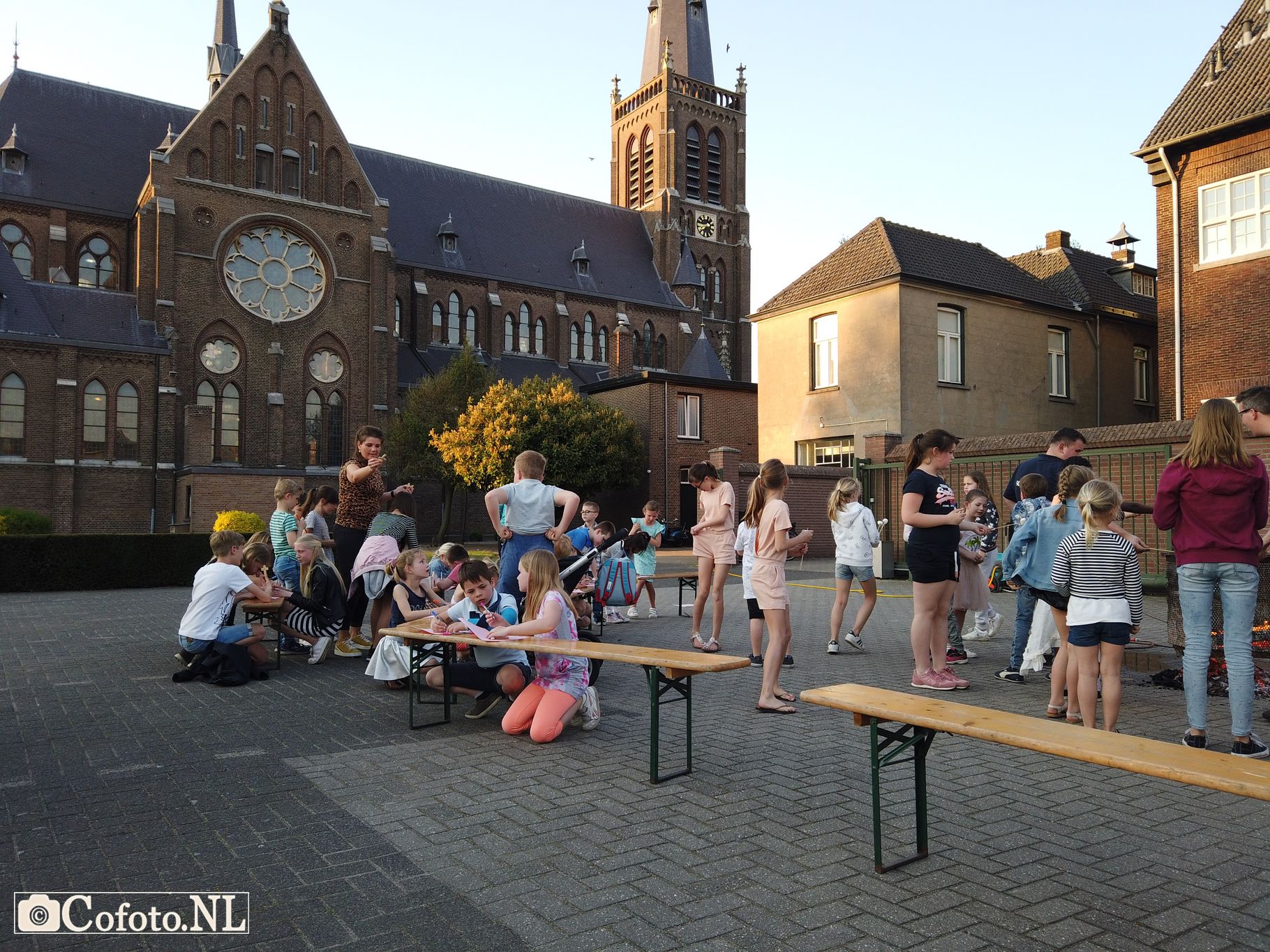 paasvuur-scouting-mierlo-hout-cofoto-20-04-2019 (35)